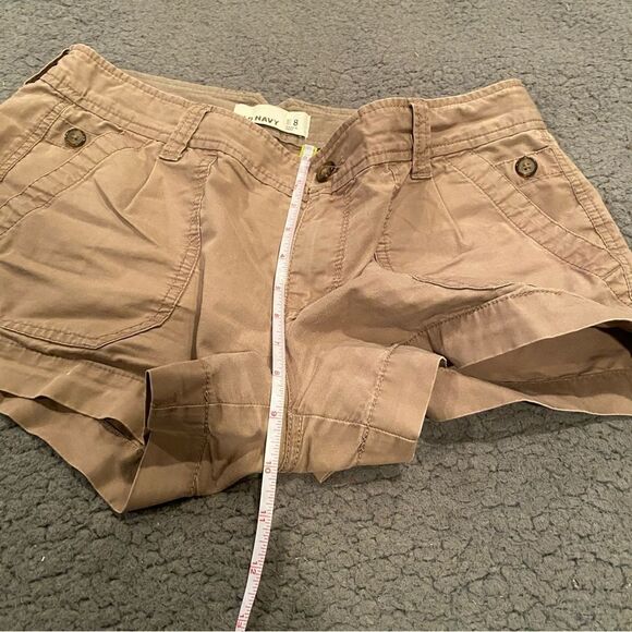 Old Navy Khaki Shorts Size 8 - Picture 7 of 9